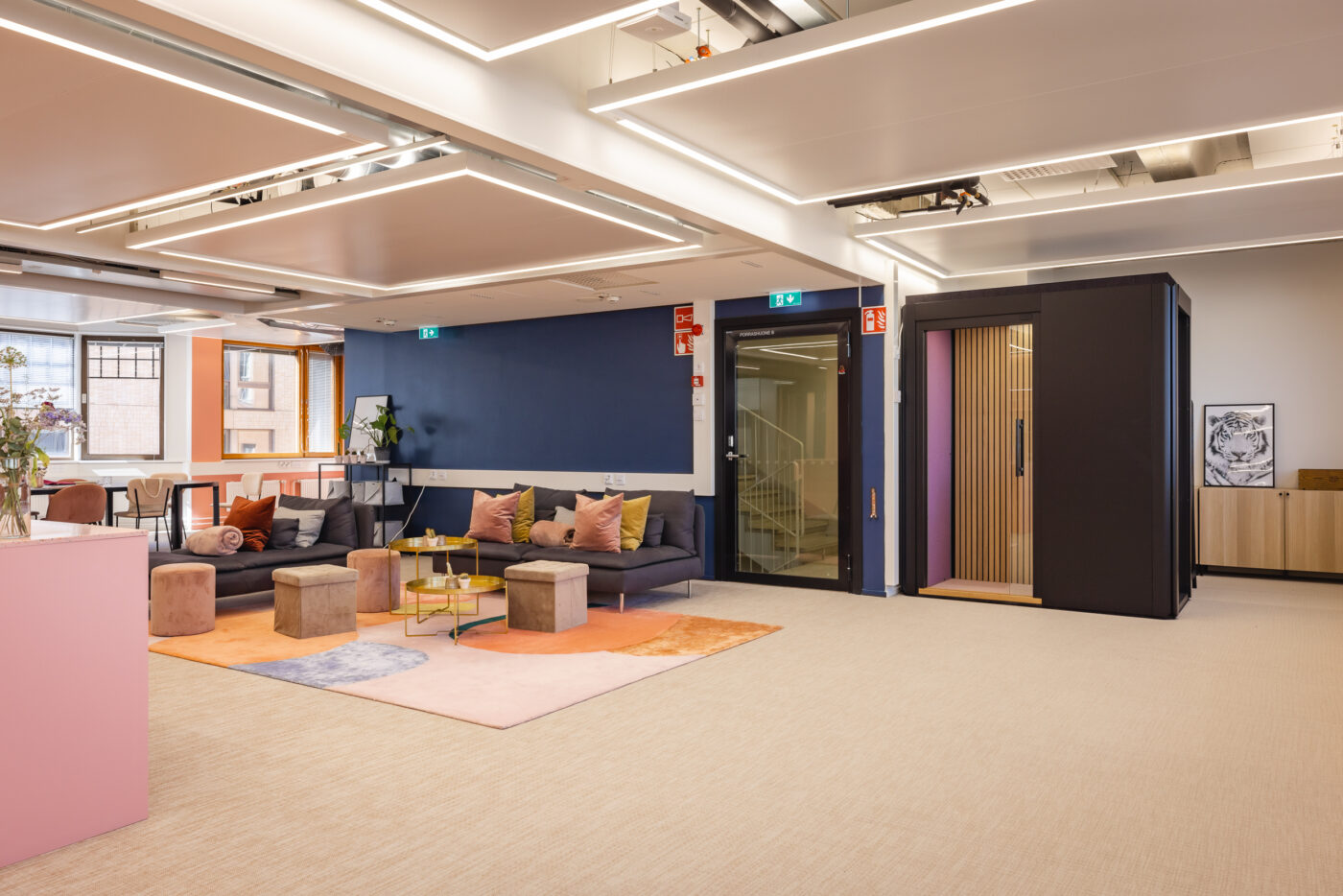 Octacell 2X1 phone booth at Minjon office