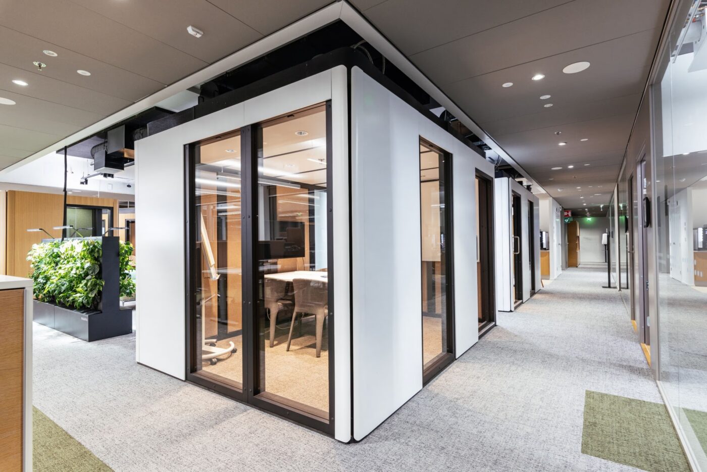 White Octacell meeting rooms at Halton office