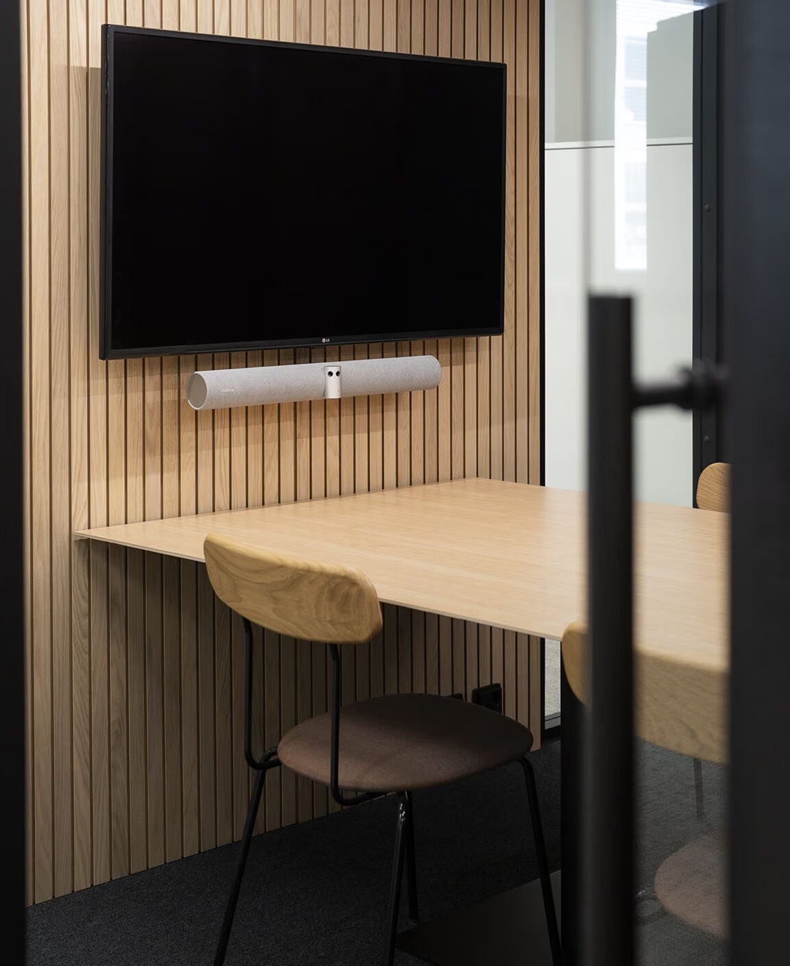 Close-up of Octacell meeting room