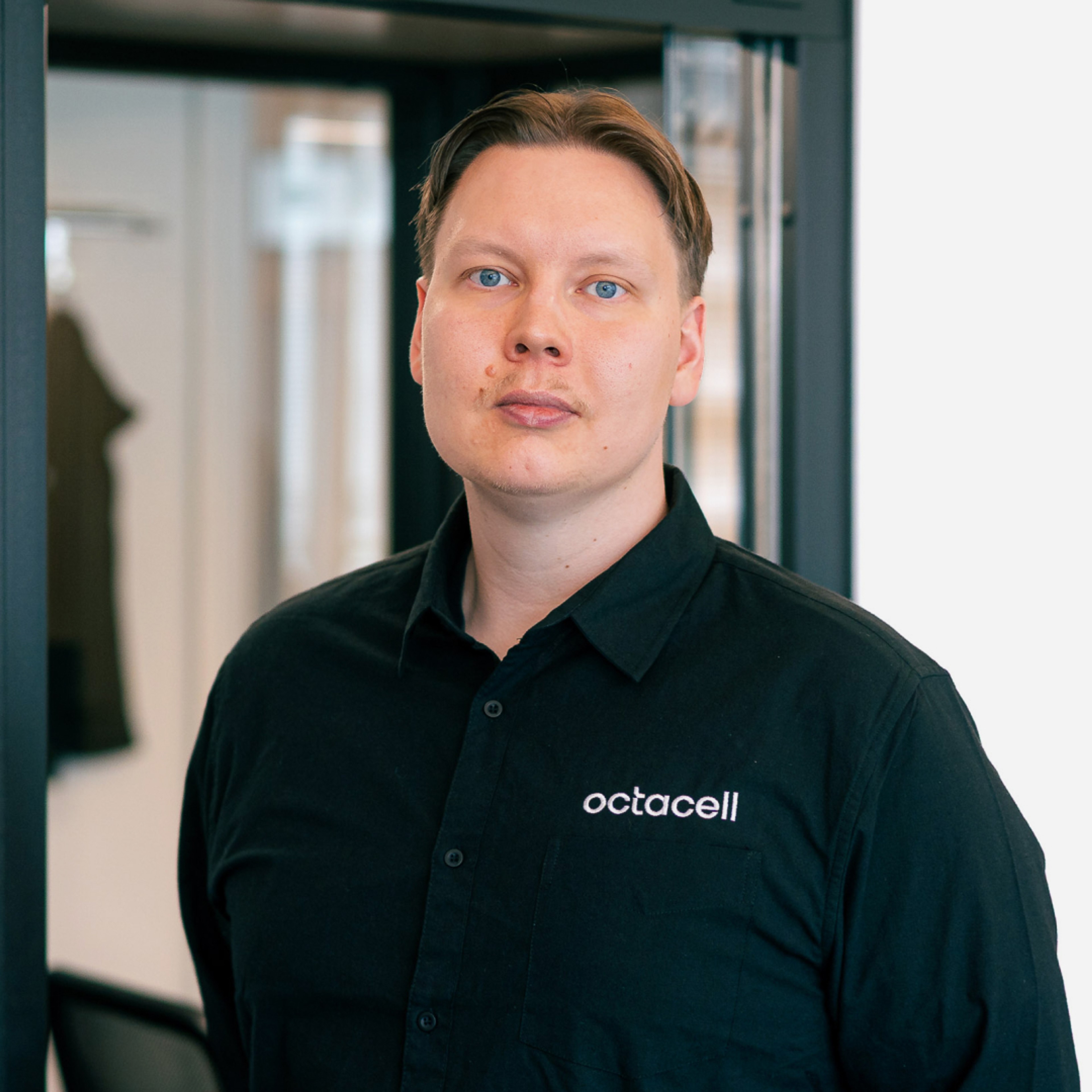 Jimi Hellstedt, Sales manager